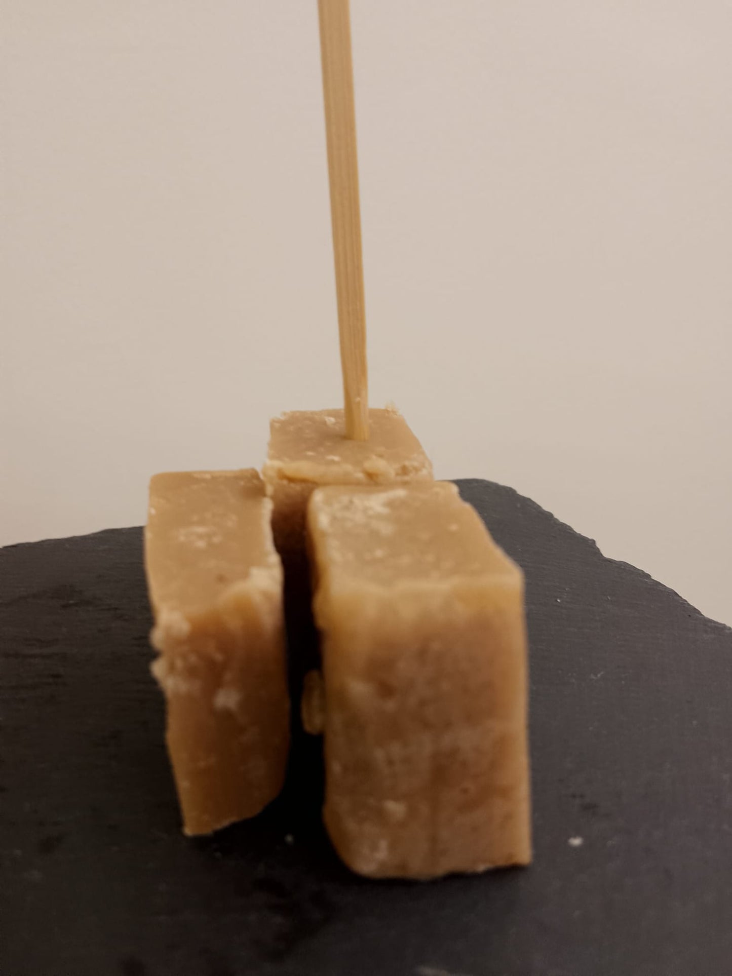 All Butter Salted Caramel Fudge per 100g