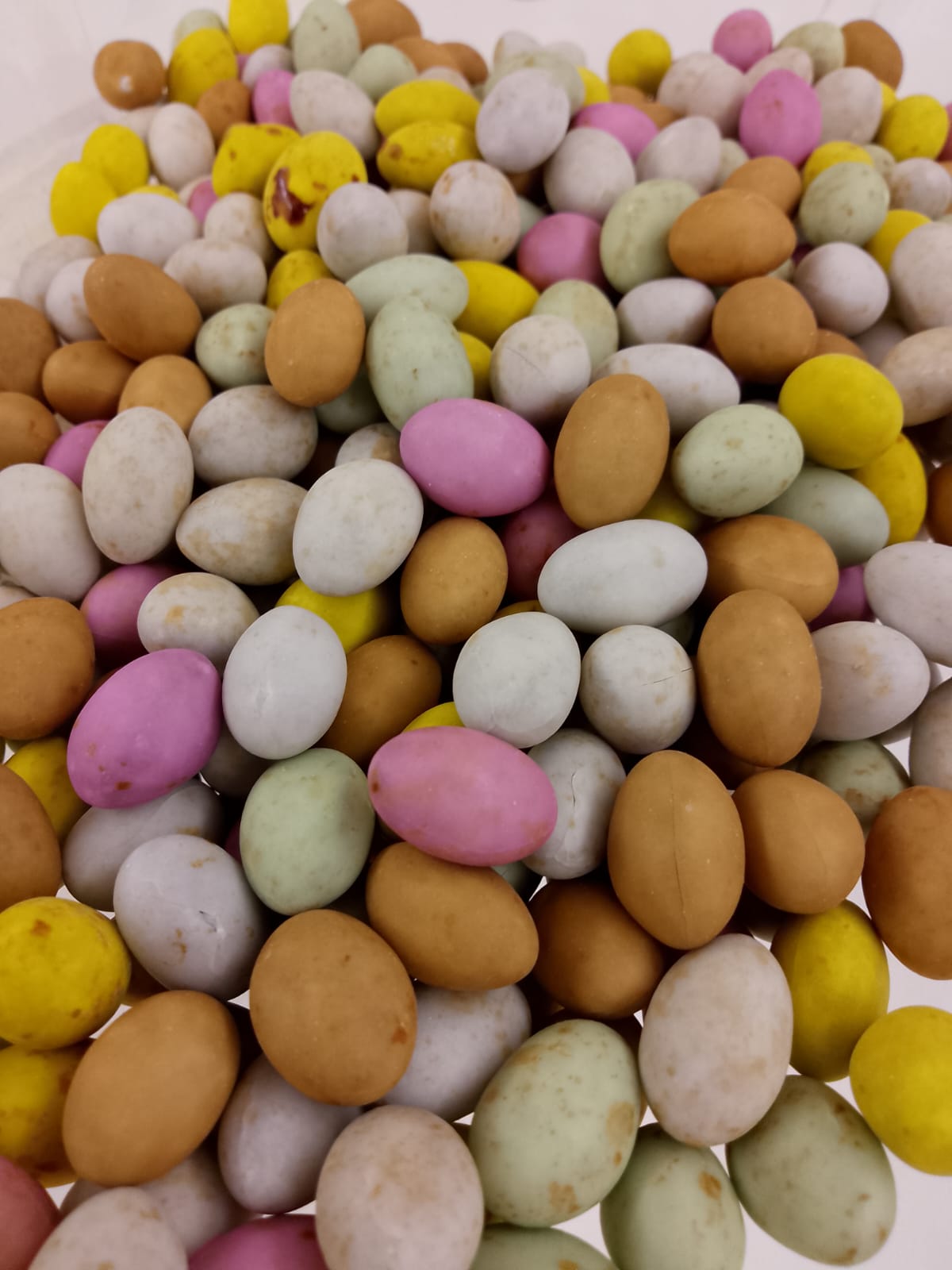 Milk Chocolate Speckled Eggs per 100g