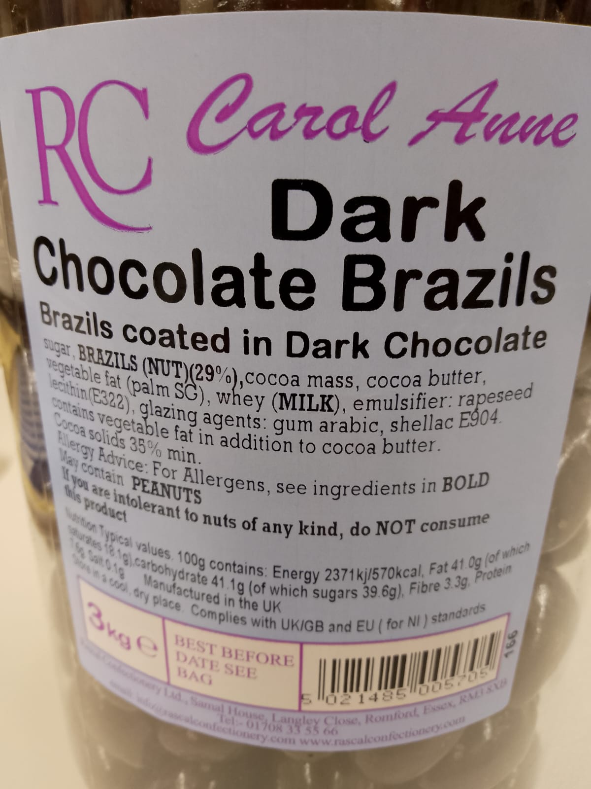 Dark Chocolate Brazils per 100g