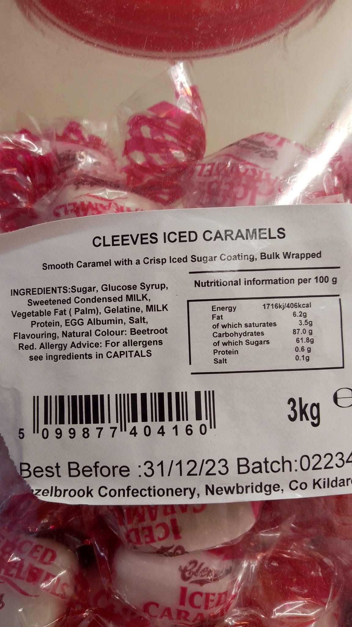 Cleeves iced Caramels per 100g