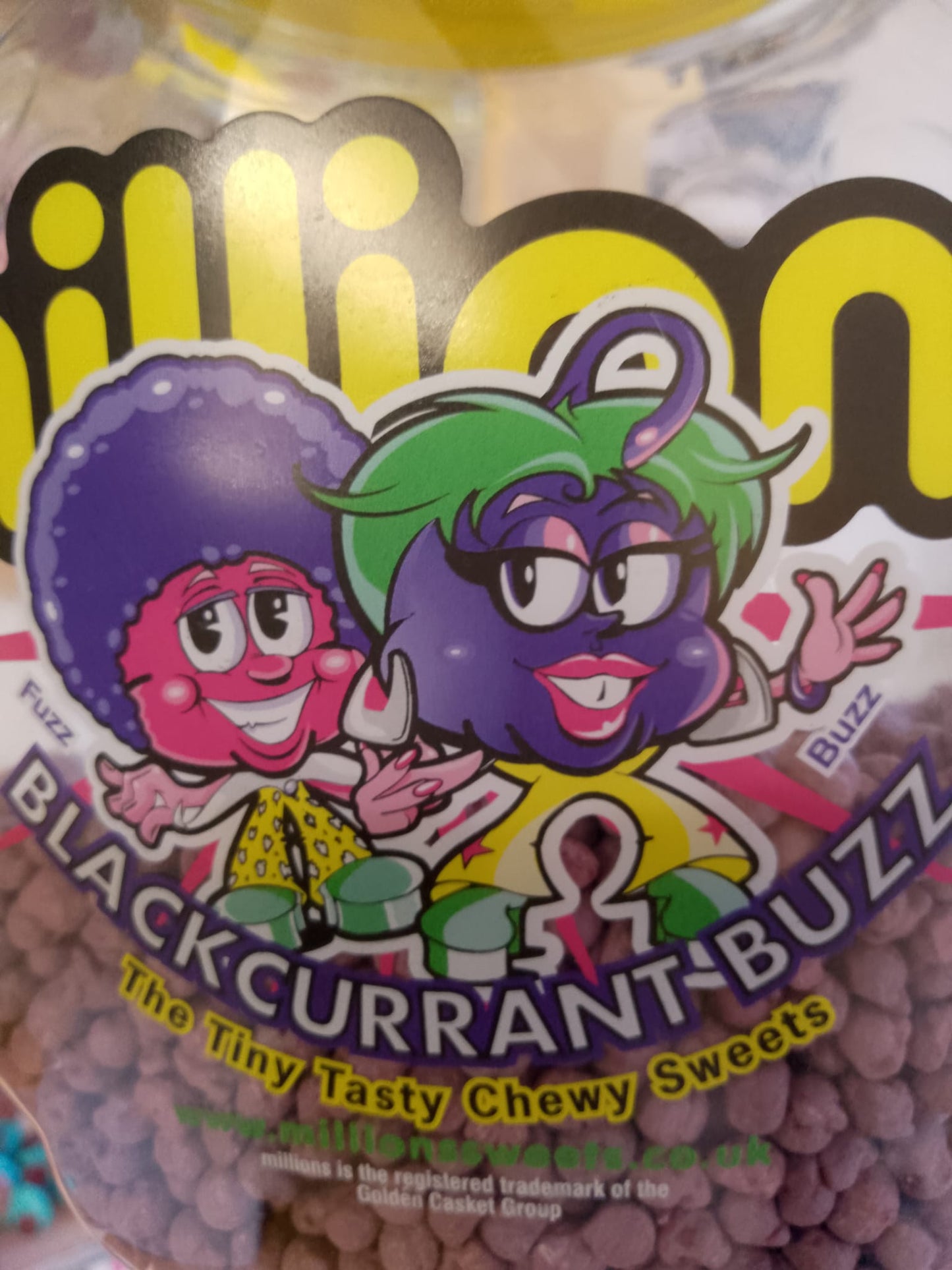 Blackcurrant Buzz Millions per 100g