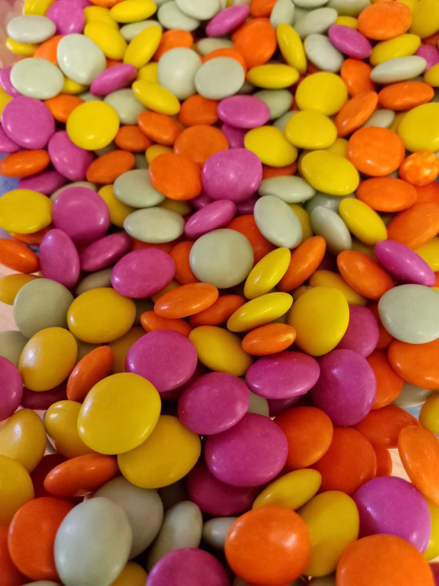 Smarties per 100g